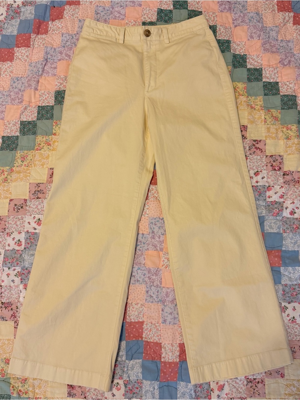 GAP High Rise Stride Ankle Pants in Pale Yellow